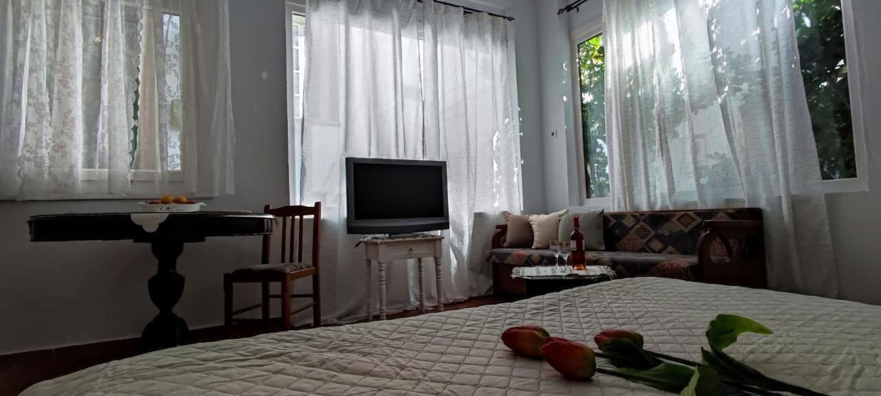 Dream Catcher Studio สโกเปลอสทาวน์ ภายนอก รูปภาพ